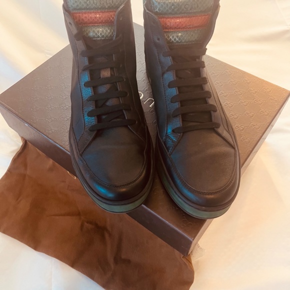 Classic Hightop Leather Gucci Sneakers (authentic) - Picture 2 of 6